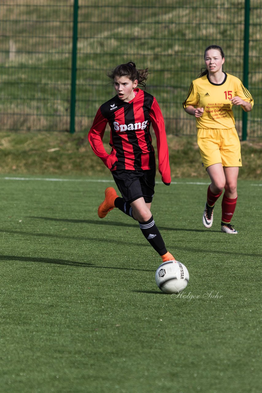 Bild 74 - B-Juniorinnen SG Weststeinburg/Bei - SV Fisia 03 : Ergebnis: 1:2